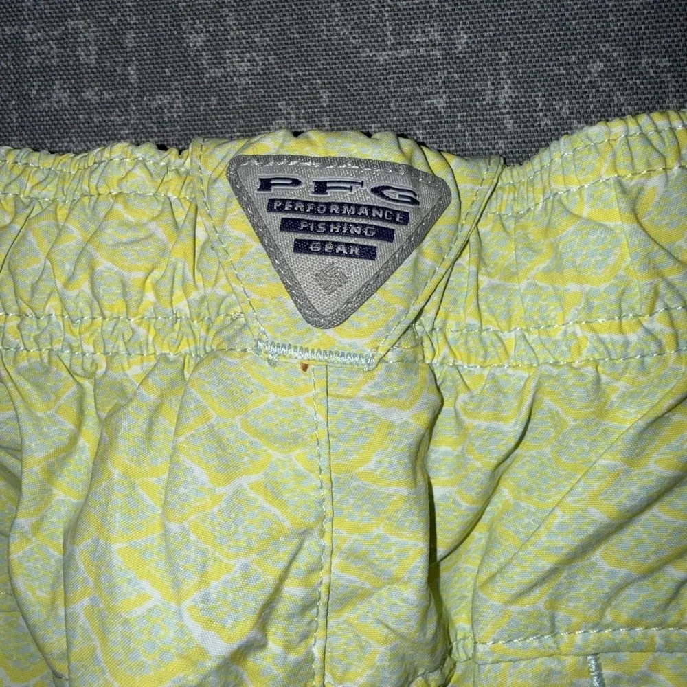 Columbia PFG Swim Shorts‎ Mens XL Yellow Fish Scale Mesh Lined Fishing Trunks
